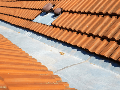About Leaking Skylight Repair Pros Lake Winola, PA